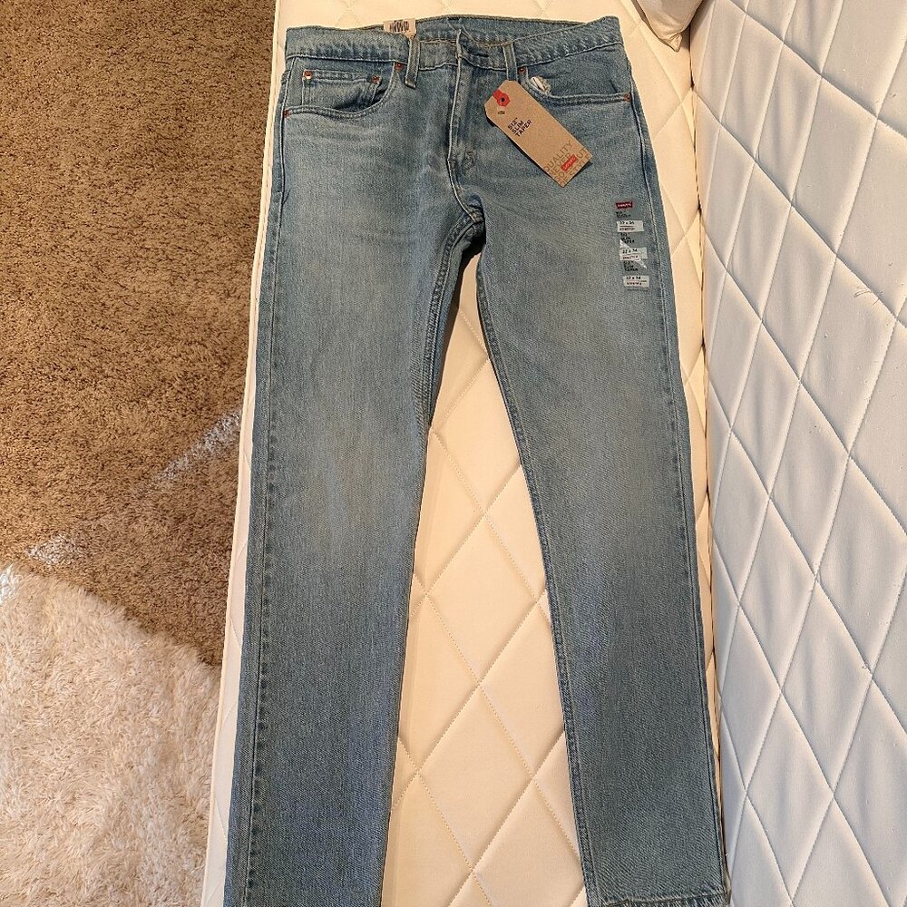 NWT Levi's Strauss & CO. 512 Slim Taper Stretch Jeans - 32 x 34